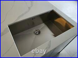 Undermount kitchen sink (deep bowl)